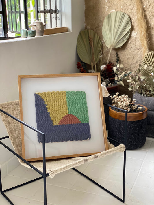 El Hilo Y La Trama.
Serie I - Amaneceres